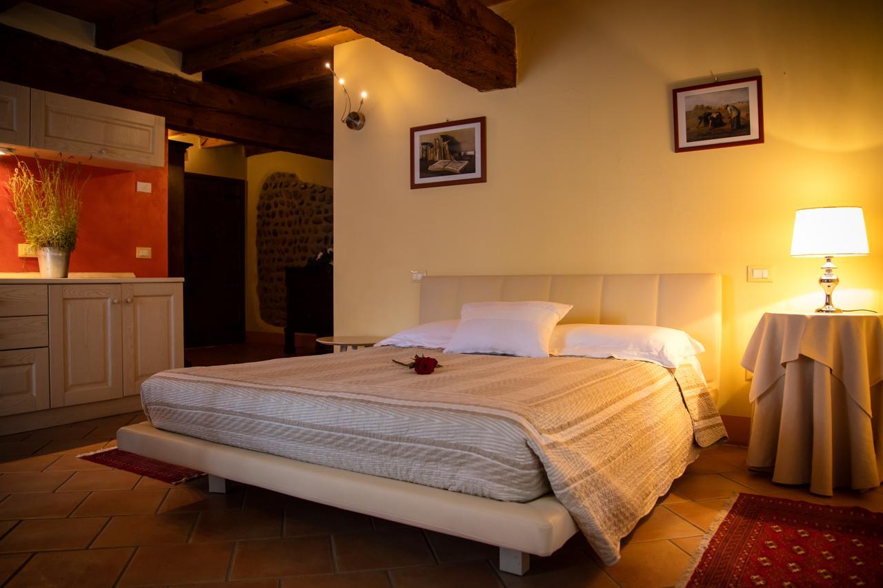 Agriturismo Villa Dei Mulini 沃尔塔曼托瓦纳 外观 照片