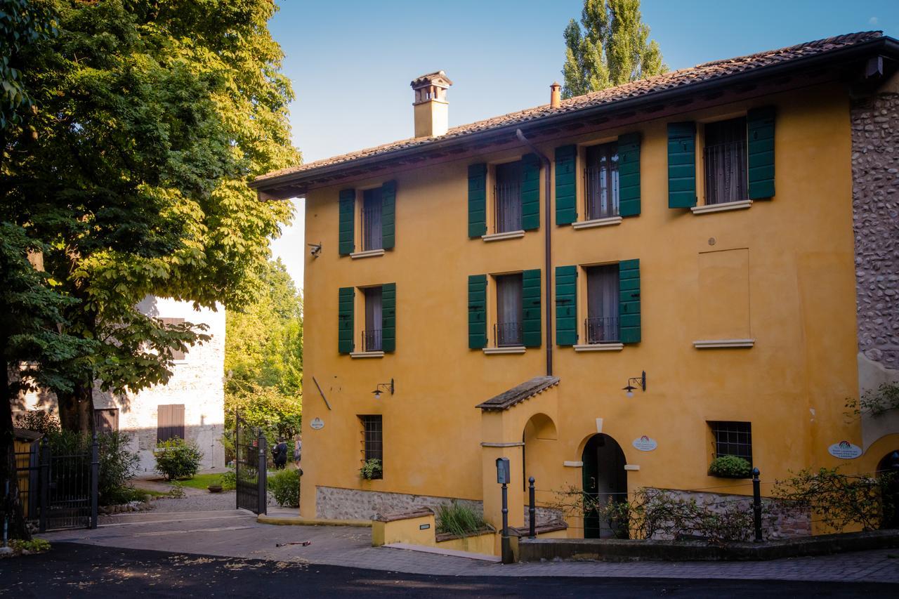 Agriturismo Villa Dei Mulini 沃尔塔曼托瓦纳 外观 照片