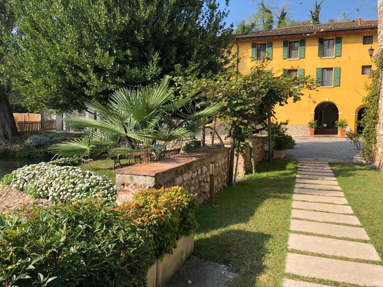 Agriturismo Villa Dei Mulini 沃尔塔曼托瓦纳 外观 照片