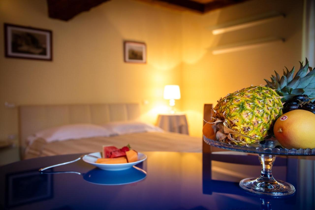 Agriturismo Villa Dei Mulini 沃尔塔曼托瓦纳 外观 照片